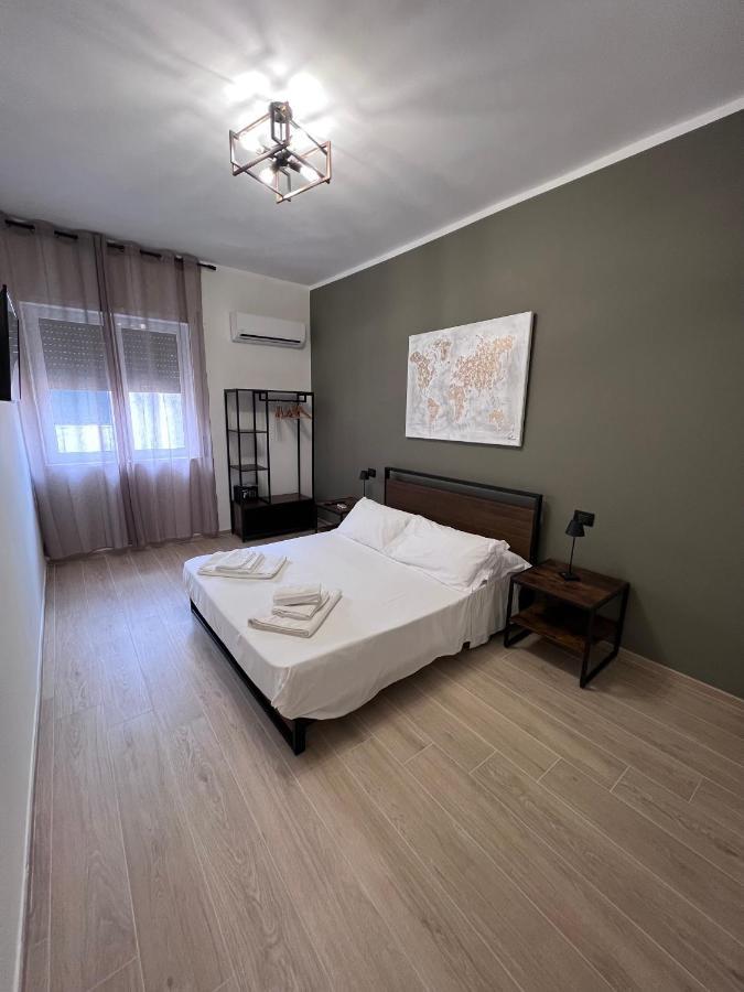 Medusa Duomo Guest House نابولي المظهر الخارجي الصورة