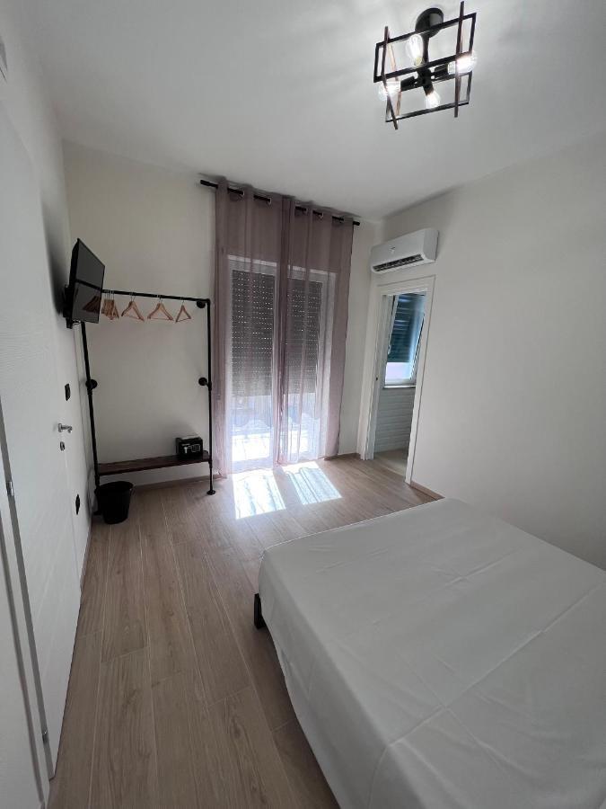 Medusa Duomo Guest House نابولي المظهر الخارجي الصورة