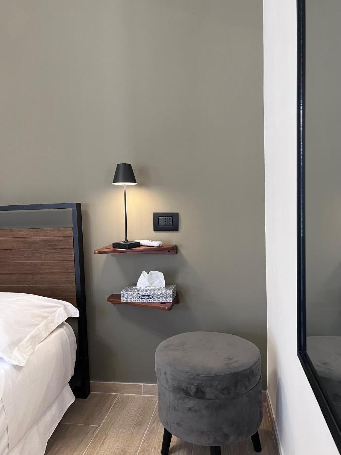 Medusa Duomo Guest House نابولي المظهر الخارجي الصورة